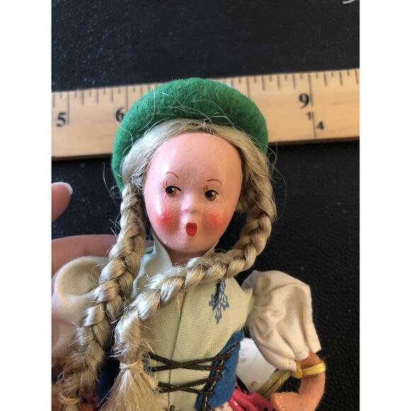 Vintage Helga AUSTRIAN Folklore Doll Porcelain Hand Painted With Tag - Picture 6 of 7